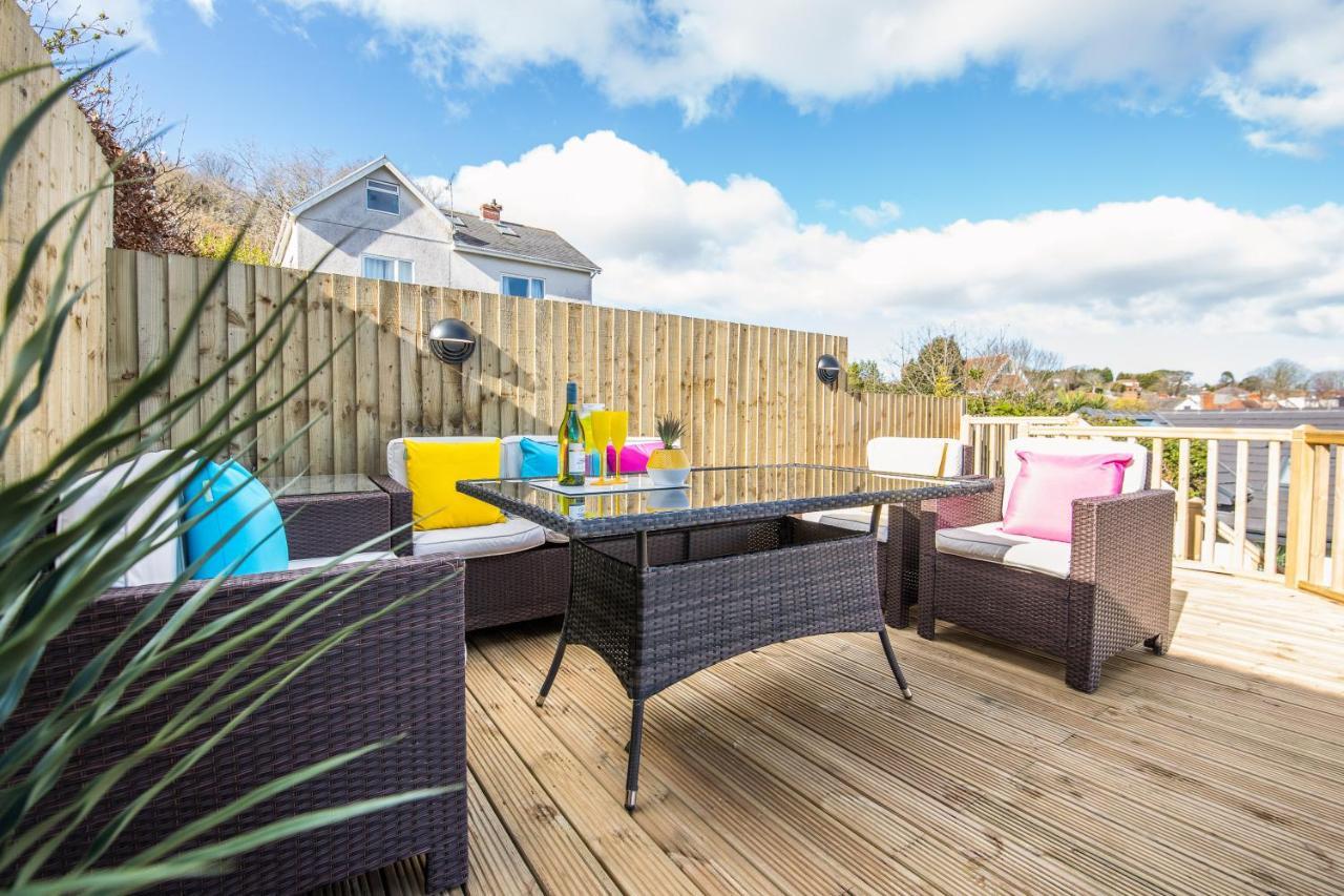 Luxury Property With Hot Tub And Sea Views Oystermouth 외부 사진