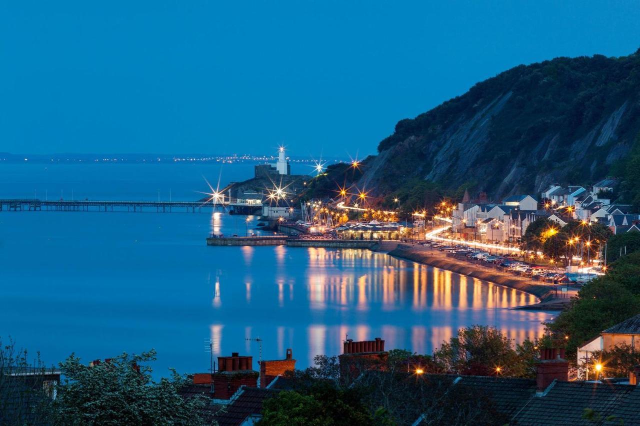 Luxury Property With Hot Tub And Sea Views Oystermouth 외부 사진